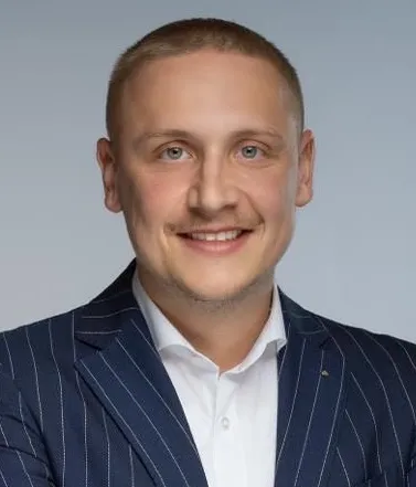 >stv. Pressesprecher Jakob Dongus 