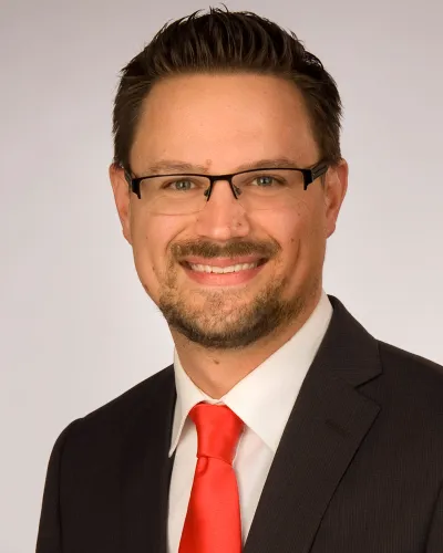 >Pressesprecher Stefan Schneyer 
