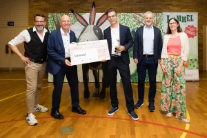 Vorschau: Spendenuebergabe_Stiftung