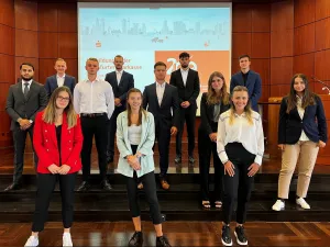 Vorschau: Auszubildene 2022_Gruppe 2