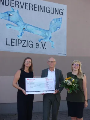 Vorschau: Spendenübergabe_(c)_KINDERVEREINIGUNG_Leipzig