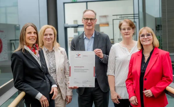 Bild zur Pressemitteilung: Naspa erhält erneut Zertifikat mit Prädikat zum audit berufundfamilie
