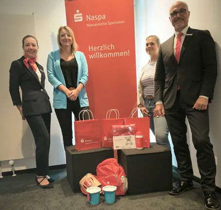 Bild zur Pressemitteilung: Rund 250 Euro für Kinderhospiz Bärenherz in Limburg