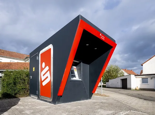 Bild zur Pressemitteilung: Modern, sicher und barrierefrei: Neuer SB-Standort der Sparkasse Vorderpfalz in Waldsee