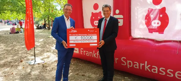 Bild zur Pressemitteilung: Frankfurter Sparkasse fördert Opernspiele mit 10.000 Euro