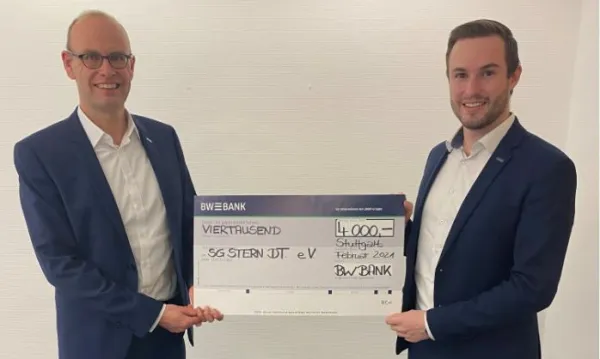 Bild zur Pressemitteilung: Spende der BW-Bank: T-Shirts für die Kampagne #VereintinVielfalt