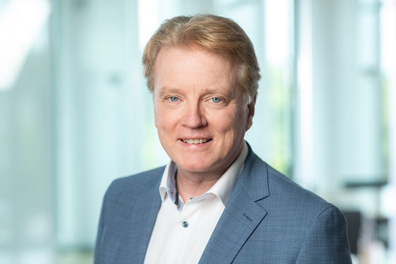 Dr. Uwe Koch 