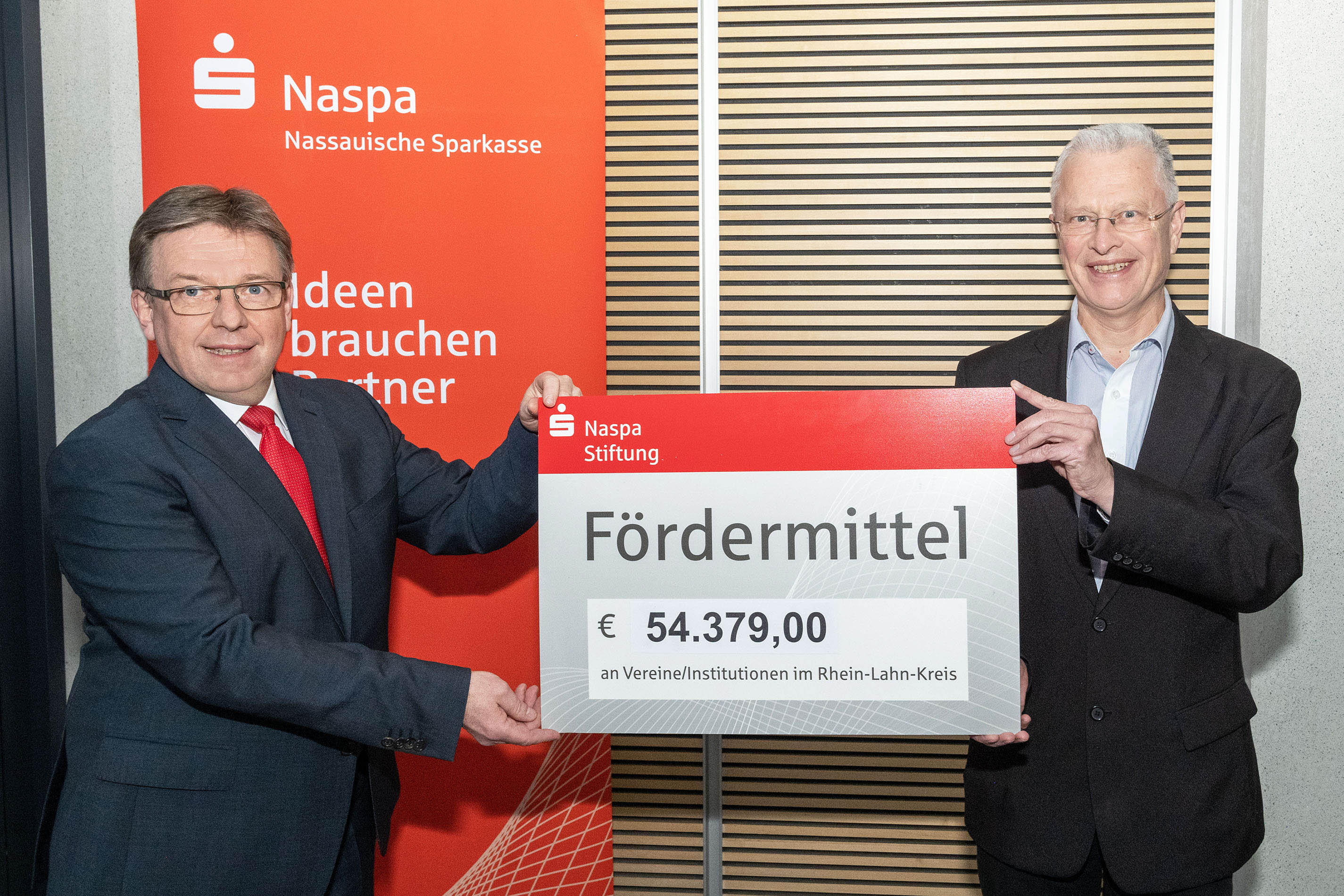 Presse-Rhein-Lahn-Kreis-Fördermittel-Naspa-Stiftung.jpg (14.01.2021 10:16)