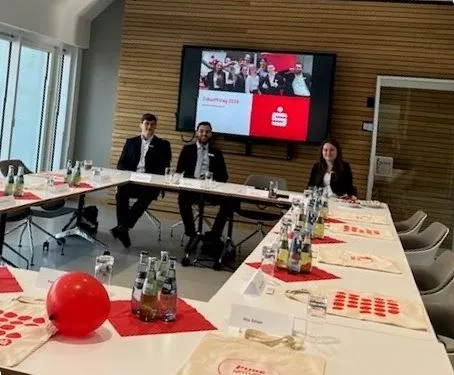 Bild zur Pressemitteilung: Zukunftstag in der Sparkasse Aurich-Norden